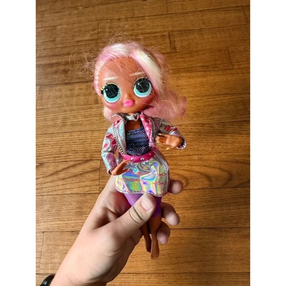 LOL Doll OMG Eye Spy Jordan Boltz Rockstar pink hair celebrity 